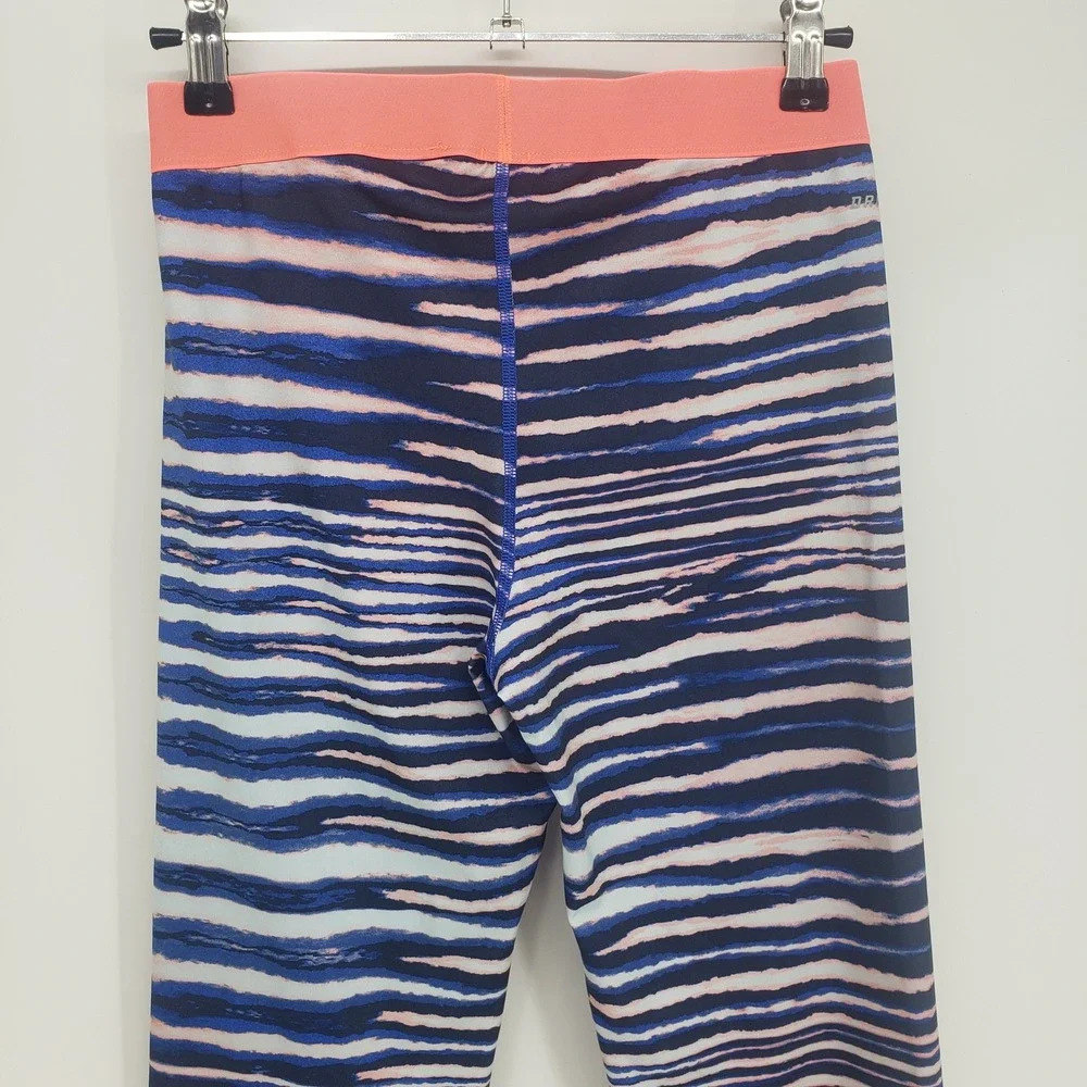 Nike Pro Abstract Zebra Stripe Capri Leggings Women M Blue Neon Pink Dri-FIT